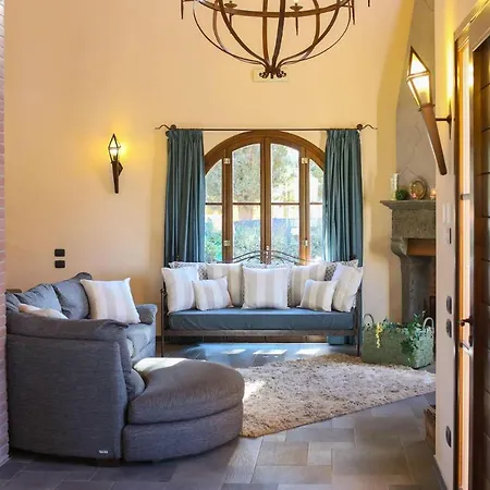 Lestra Villa *